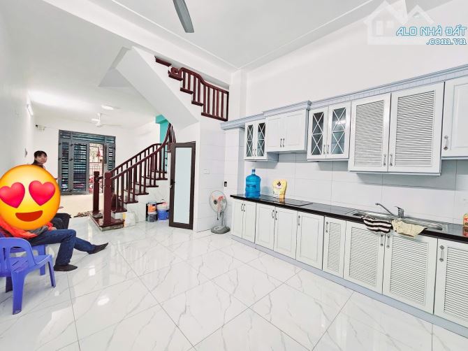 Cực Hiếm Nhà Tây Hồ Hơn 13 Tỷ, 52m2 5 Tầng Phân Lô, Ô Tô Qua, Giá Tốtg - 2