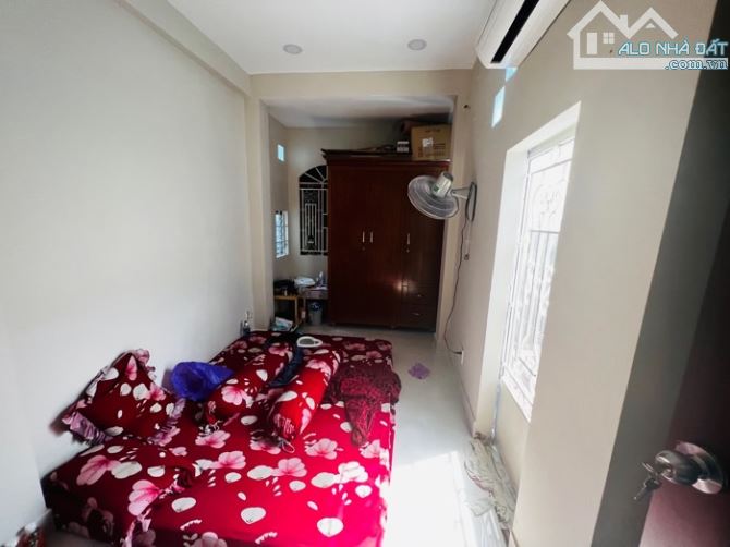 Cần bán gấp nhà Bình thạnh hẻm thông tứ tung - 2