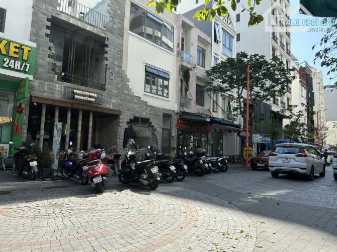 BÁN GẤP 2 LÔ LIỀN KỀ  AN THƯỢNG 8 - PHỐ TÂY MỸ AN  ĐÀ NẴNG - 135M2 - MẶT TIỀN 9M. - 2