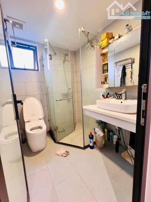 NHÀ ĐẸP TÂN PHÚ – 5 TẦNG – GIÁ TỐT NHẤT KHU VỰC - 2