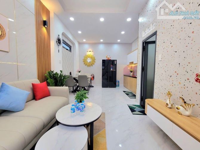 BÁN NHÀ LÊ QUANG ĐỊNH, BÌNH THẠNH - SÁT MẶT TIỀN - S.Ổ VUÔNG VỨC -  CHỈ 5,15 TỶ - 2