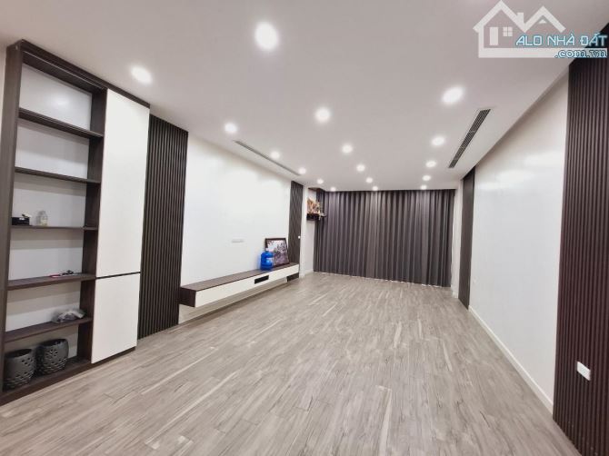 BÁN NHÀ MẶT PHỐ BẠCH THÁI BƯỞI - HÀ ĐÔNG - VỈA HÈ - Ô TÔ TRÁNH - 90M X 6 TẦNG - MT 4.5M - 2