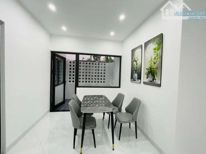 Nhà 2 tầng Quảng Tế gần nhà máy nước - 2