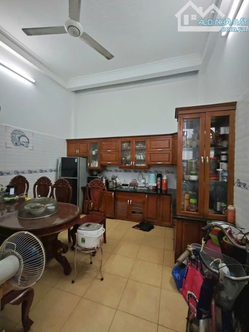 Trần Quốc Hoàn 60m2x5T. Phân Lô Ô Tô. Vị Trí Đẹp. Giá nhỉnh 18 tỷ - 2