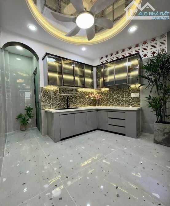 Nhà Mới Vào Ở Liền, Hẻm 958 Hậu Giang, Q6, 7,3x10,3. 3 Lầu, 6.1 Tỷ , LH : Kim Hữu - 2