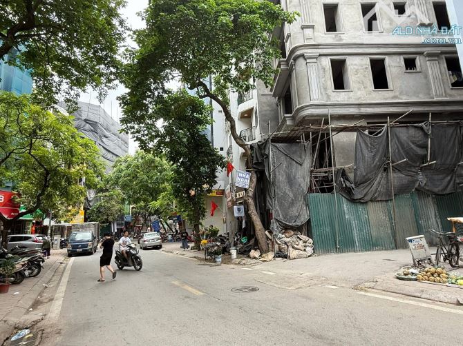 BÁN GẤP TÒA VĂN PHÒNG MẶT PHỐ VƯƠNG THỪA VŨ – DOANH THU 1,5 TỶ/NĂM – 8 TẦNG THANG MÁY - 2