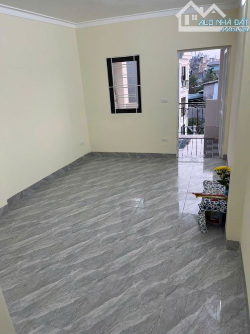 Bán nhà Thanh Lân – Hoàng Mai, DT 30m x 4 tầng, lô góc, ô tô qua nhà - 2