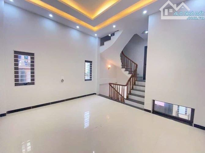 Nhà mới đẹp,lô góc,kinh doanh,ô tô tránh(Đại Thành-Quốc oai)50m2-4 tầng.Giá 4.5 tỷ - 1