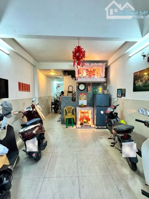 Giảm 500 triệu – Nhà 5 tầng Quận 5 – HXH, gần mặt tiền, sổ A4, hoàn công đầy đủ – 8.x tỷ - 2