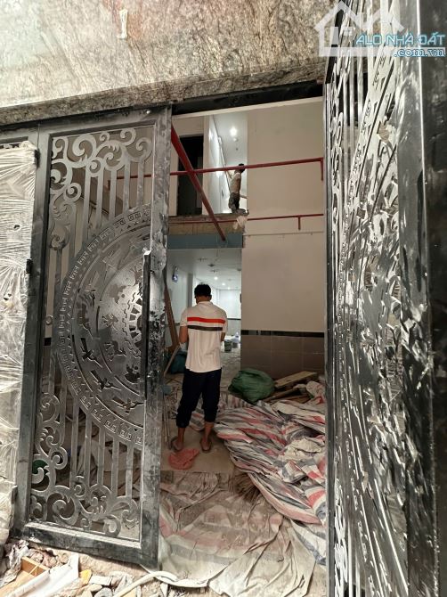 Phố Pháo Đài Láng, phường Láng Thượng, quận Đống Đa - 2