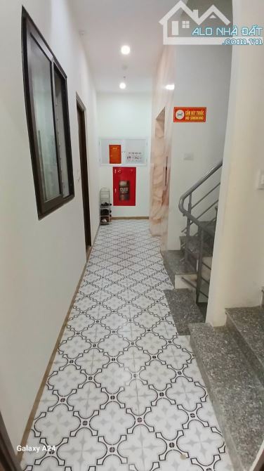 Bán căn hộ 2 ngủ CCMN ngõ 48 Xuân La Tây Hồ, full nội thất, HĐMB - 2