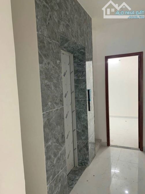 CHDV 6 TẦNG, HẦM, THANG MÁY –NGANG 7.3M  NỞ HÂỤ– DT 88TR/TH - HXT TRÁNH – CHỈ 27 TỶ - 2