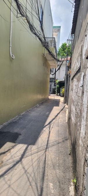 Cần bán gấp nhà Bình thạnh hẻm thông thoáng - 2