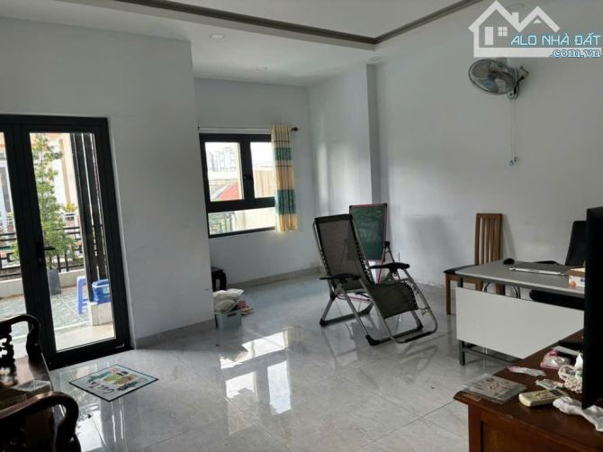 Nhà 3 tầng Hẻm tải tránh VƯỜN LÀI phường AN PHÚ ĐÔNG Q12.dt 63m²(4mx15,5m)💰 4,650 tỷ - 2