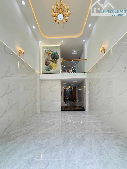 NHÀ PHỐ GÒ VẤP , THANG MÁY , HẺM XE TẢI THÔNG , TẶNG PHUN NỘI THẤT XỊN XÒ. - 2