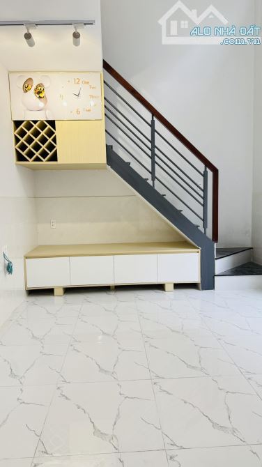 🏭 BÁN CĂN NHÀ QUẬN 7 - NHÀ ĐẸP Ở NGAY - 57M - 3PN - KHÔNG QUY HOẠCH - 4.8 TỶ l - 2