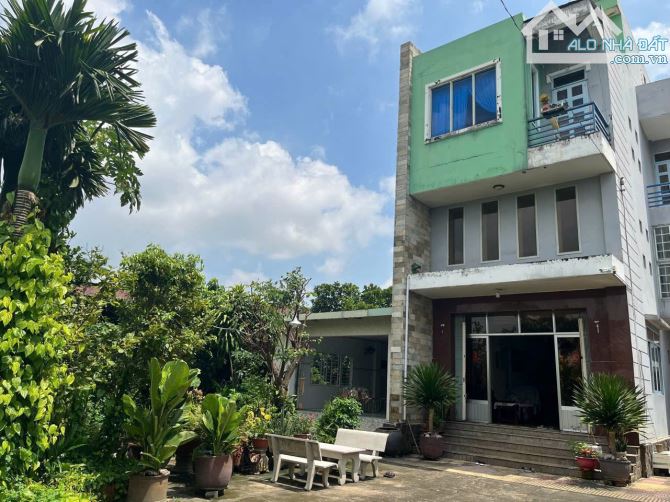 HN047 ( NP484 ) Giảm hẳn 1 tỉ còn 10 tỉ thôi ạ + bán nhà vườn phường Tân Vạn - Biên Hoà 10 - 2