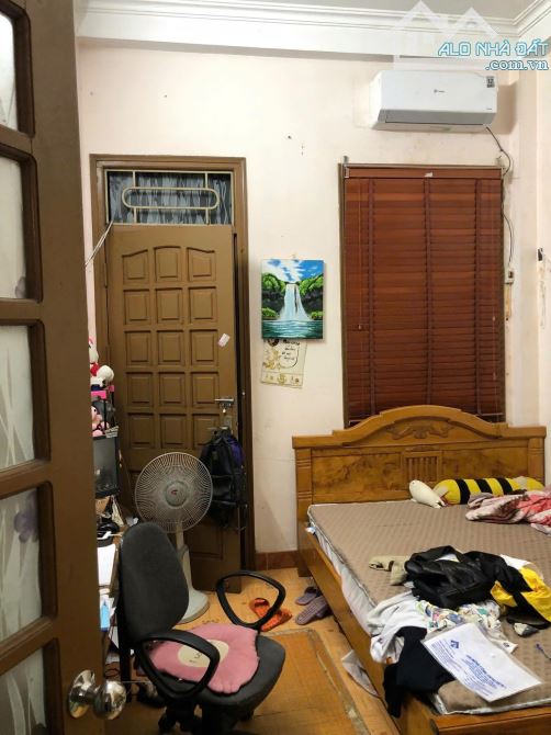 Nhà phố Tô Hiệu Hà Đông, 42m2 thoáng trước sau, ô tô đỗ cạnh nhà, 3 bước ra mặt phố - 2