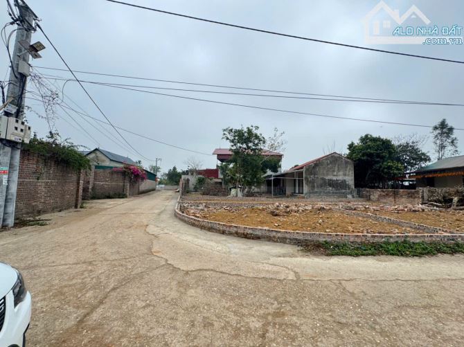 Bán 100m đất thôn Thái Lai, Minh Trí, Sóc Sơn. Full thổ cư, ô tô đỗ - 2
