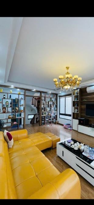 Cực hiếm - Bán nhà  Kim Mã, Ba Đình - Nhà phân lô - ngõ ô tô đỗ cửa - 42m x 5T, 16.1 tỷ - 2