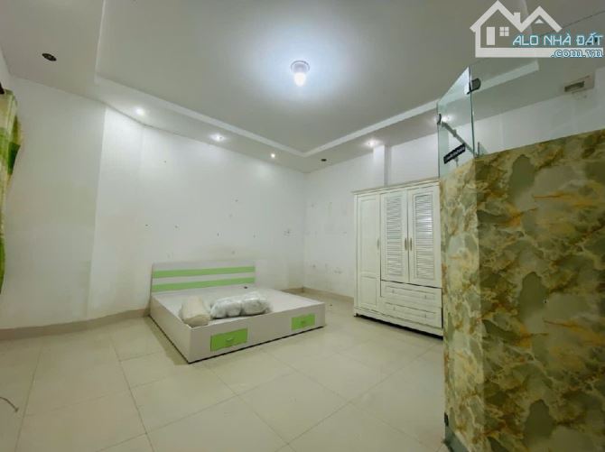 🎉🎉MUA 1 ĐƯỢC 2 - DIỆN TÍCH KHỦNG HƠN 151M2- NGANG HƠN 9M- NHÀ 2 TẦNG VÕ DUY NINH - 2