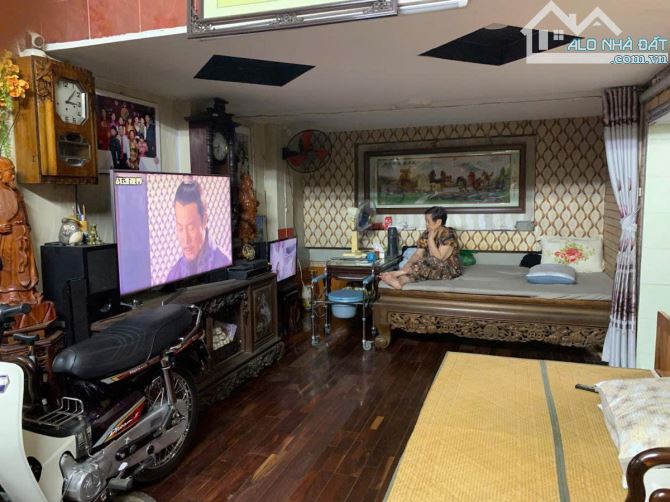 NGÕ TO NÔNG-NHÀ PHÚC XÁ-10M RA Ô TÔ-2 MẶT THOÁNG-2 PHÚT LÊN PHỐ CỔ-50M2*4T - 2