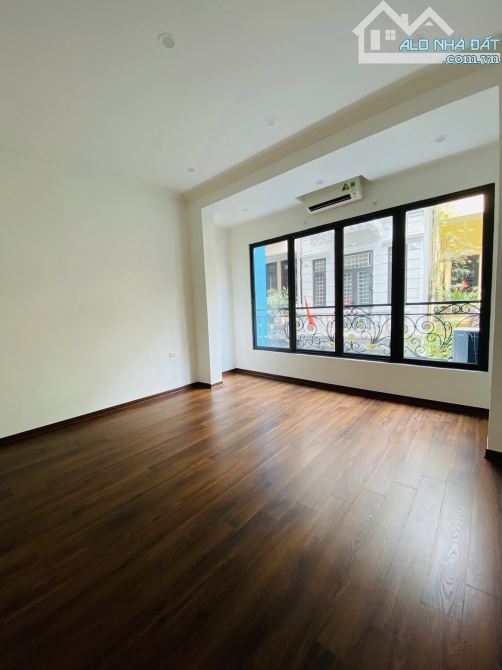 Bán nhà Phân Lô Ôtô tránh Hoàng Văn Thái 50/55m x 5Tầng Thang máy, MT 4.7m 21.6 Tỷ - 2