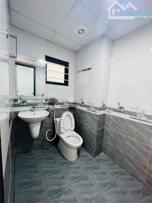 NHÀ ĐẸP VĂN QUÁN – 5 TẦNG – MẶT TIỀN 5.5M – Ô TÔ ĐỖ CỬA – GẦN HỒ – GIÁ 7.25 TỶ - 2
