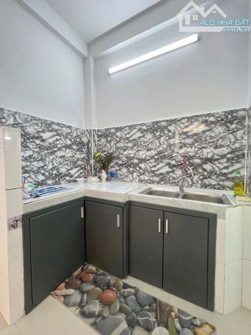 BÁN NHÀ 2 TẦNG GIÁ RẺ KHU LÊ THÚC HOẠCH – PHÚ THỌ HOÀ, TÂN PHÚ - 2