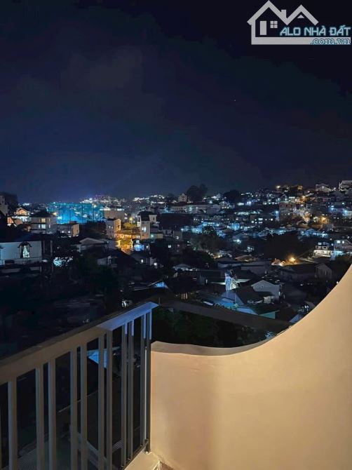 Nhà mới trung tâm Đà Lạt cách Hồ Xuân Hương 1km 67m2 ngang 5m 5 tầng - 2