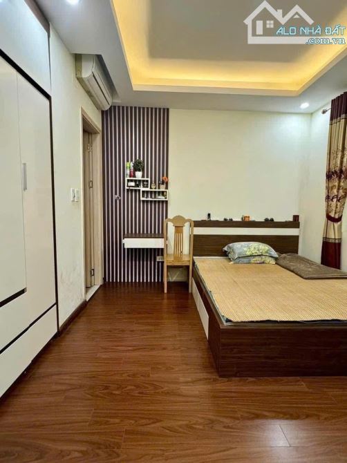 Cần bán gấp căn hộ 68m2 chung cư Thanh Hà Cienco 5 chỉ 2tỷ 570tr - 2