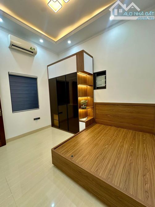 BÁN NHÀ LÔ GÓC NGÕ 77 BÙI XƯƠNG TRẠCH - SẴN Ở + KINH DOANH NHỎ - 2