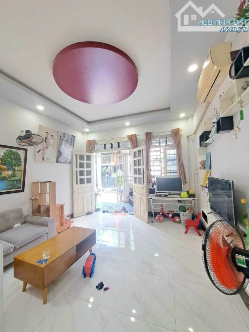 CHỈ 2,95 ĐỒNG – NHÀ VIP GIÁP THỦ ĐỨC – HẺM Ô TÔ – Ở NGAY! - 2