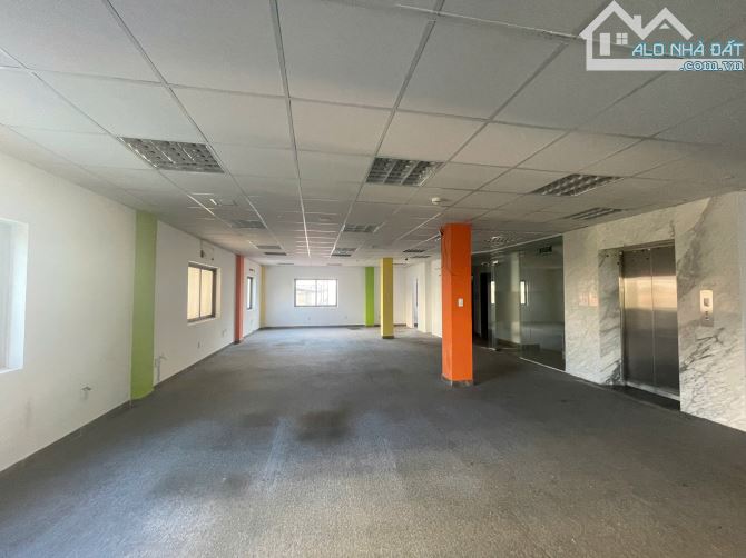 Cho thuê văn phòng Quận Tân Bình-180m2 - 2