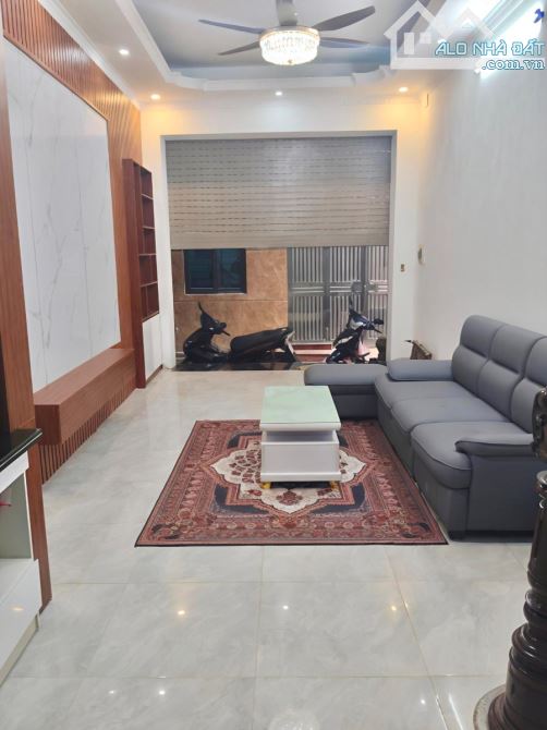 Nhà phố Chùa Láng, Pháo Đài Láng, 36m2, 5T, 3ngủ, ô tô, 7.8 tỷ - 2