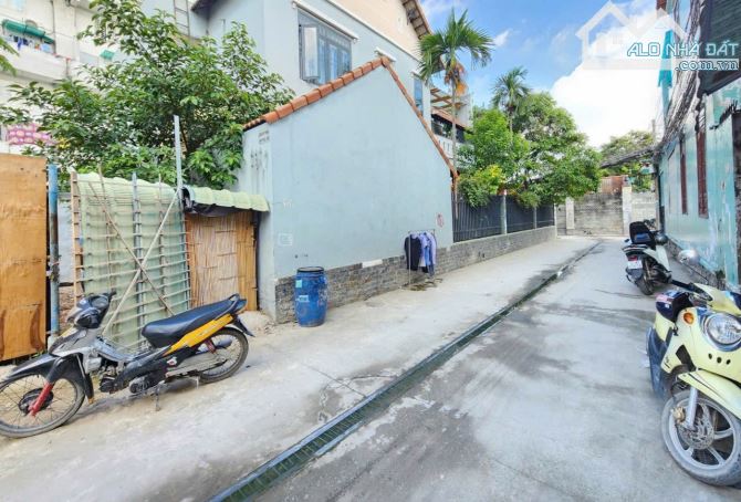 📌2.3 tỷ/ Bán đất gần Thuận Giao 17 Quốc lộ 13 Thuận An. Xây dựng tự do 81m2 - 2