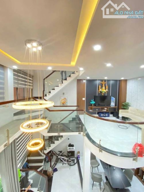 🏠 BÁN NHÀ ĐẸP - ĐẲNG CẤP TẠI PHÙNG CHÍ KIÊN, NGHĨA ĐÔ, CẦU GIẤY  💰 Giá bán: 27 tỷ 📐 - 2