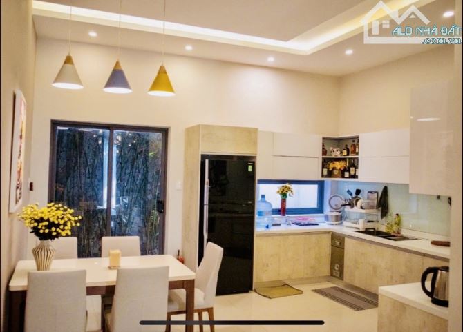 Bán Nhà Dương Thị Xuân Quý - 2 Tầng - Gần Biển Mỹ Khê - 102m2 - Thuê 20Trieu - 9Tỷ8. - 2