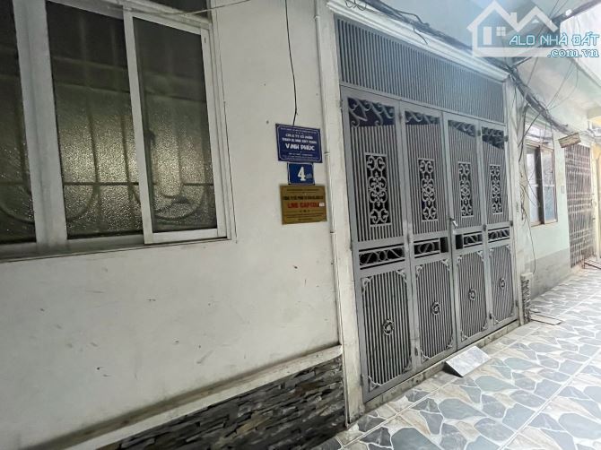 Bán nhà ở Hồ Tùng Mậu diện tích 33m2 nhà 5 tầng với giá 6 tỷ ngõ nông  thông thoáng - 2
