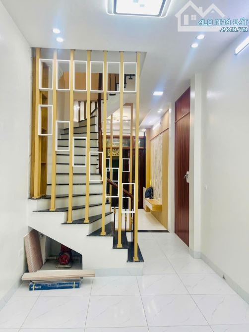 Nhà đẹp Kim Mã 47m² x 4T, 4PN khép kín, khu phân lô vuông đẹp, chính chủ giá nhỉnh 10 Tỷ - 2