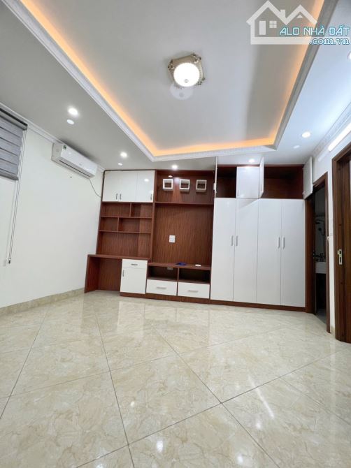 BÁN NHÀ BỒ ĐỀ, LONG BIÊN- 33M2, 5 TẦNG, NGÕ Ô TÔ TRÁNH, GẦN CHỢ, AN SINH ĐỈNH, HƠN 6 TỶ - 2