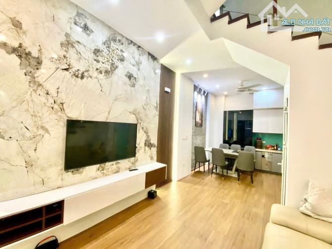 SIÊU PHẨM MỄ TRÌ-NAM TỪ LIÊM,Ô TÔ ĐỖ CỔNG,GẦN HỒ GẦN CHỢ,FULL NT Ở NGAY,45MX5T,GIÁ 8,75 TỶ - 2