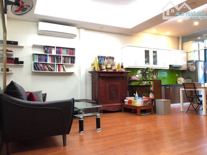 Bán căn hộ sân vườn chung cư 90 m2,2 PN (sửa được 3PN) Tòa 4F khu đô thi Yên Hòa - 2