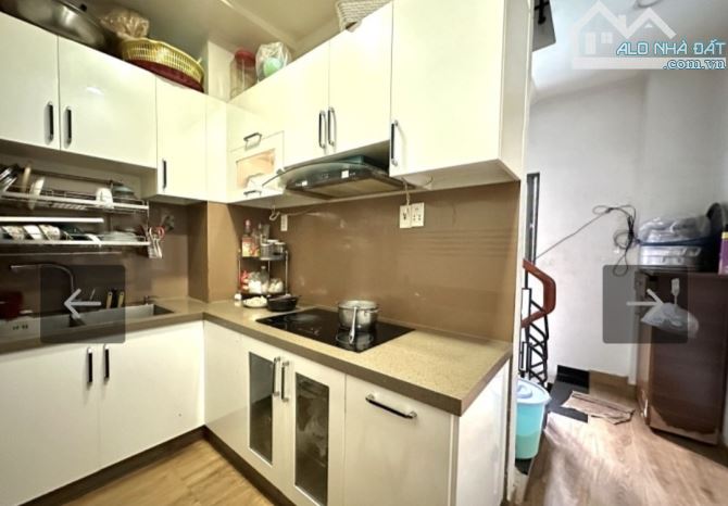 7 TỶ HƠN - MẶT TIỀN ĐƯỜNG 8M PHÚ NHUẬN - GIÁP PHAN XÍCH LONG - 4 TẦNG THÔNG SÀN HIỆN ĐẠI - 2