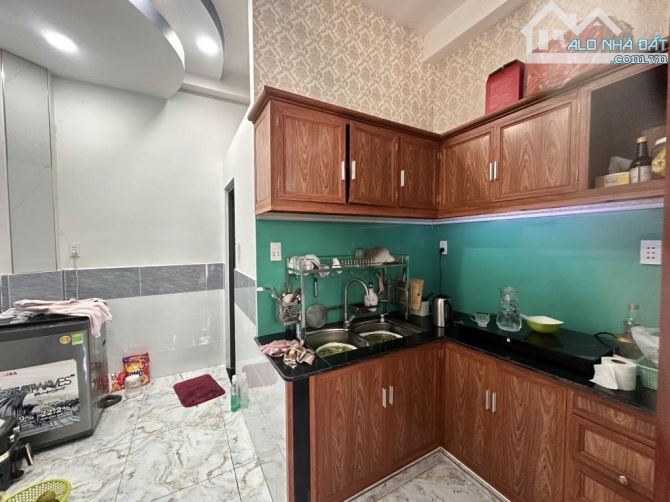 BÁN NHÀ RIÊNG - DT: 30M2 - NHÀ NỞ HẬU TÀI LỘC - NGUYỄN THỊ THẬP- QUẬN 7 - GIÁ 3.970TỶ - 2