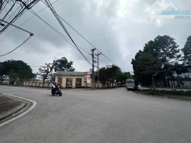 Bán Đất Đào Xuyên – Oto Phi Thẳng Vào Đất – 70m2 – 5.8 tỷ - 2