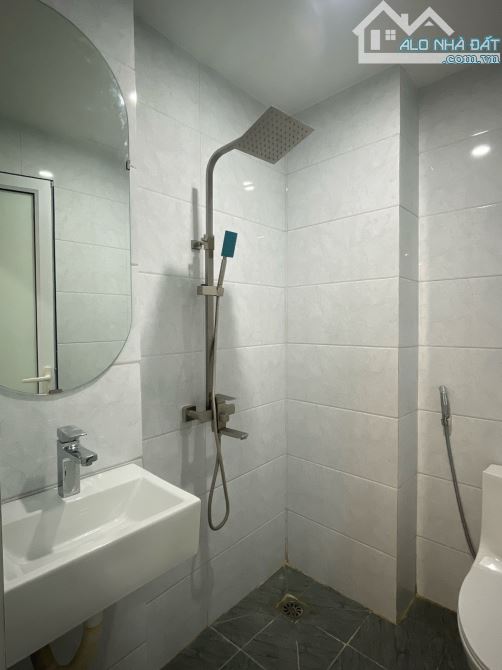 TÒA CHDV MẶT PHỐ THANH XUÂN 80M2 8T 20PKK DÒNG TIỀN 1.2 TỶ/NĂM GIÁ CHỈ 25.8 TỶ - 2