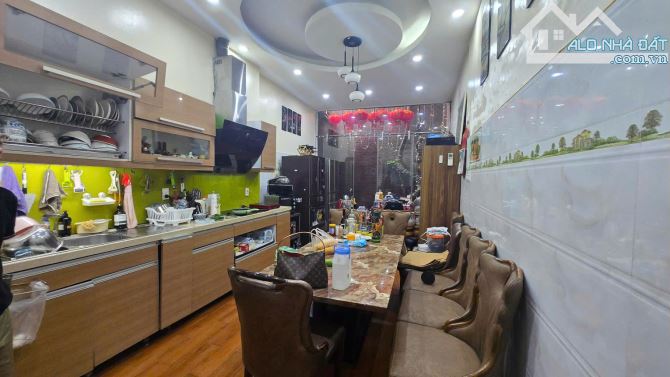 PHÂN LÔ PHÙNG CHÍ KIÊN, CẦU GIẤY, GẦN PHỐ, Ô TÔ CHẠY VÒNG QUANH, CHỈ 27 TỶ - 2