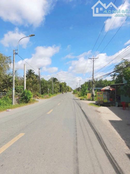 Siêu Phẩm, 1000m2 đất có 200m2 thổ cư View Kênh chỉ 1.55 tỷ - 2