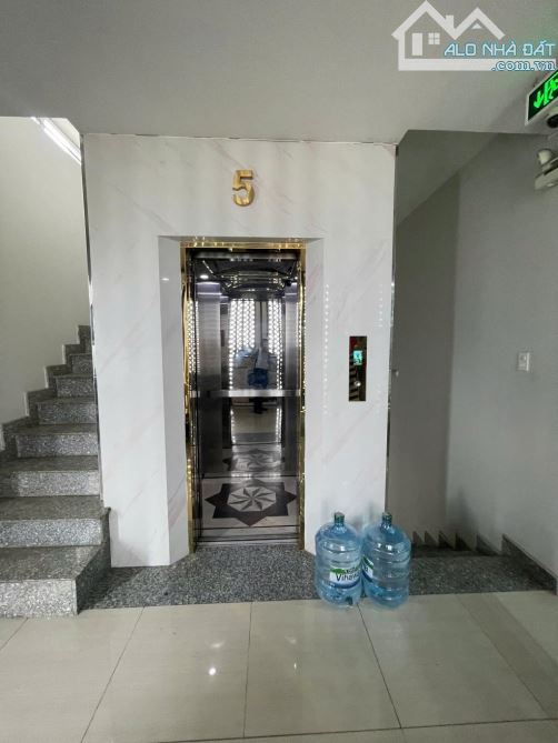 Bán Nhà Mt nhựa 7 tầng, 8x20m Trung Mỹ Tây, Quận 12, thuê hơn 1ty.năm - 2